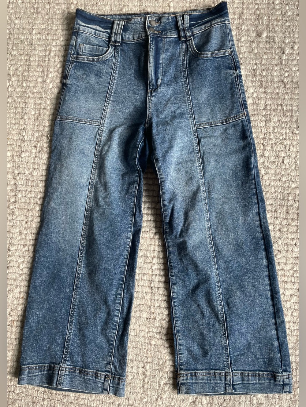 Women’s Wide-Leg Blue Denim Jeans